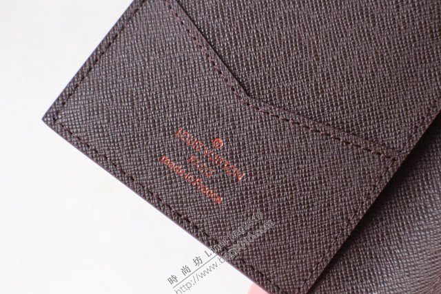 lv護照夾 M64411 櫻花護照夾 lv棋盤格護照套  lvqb1289